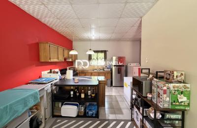Canary Courts Top Floor  Condo For Sale